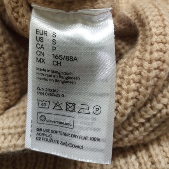H&M Beige Knit Pullover - Picture 5 of 6